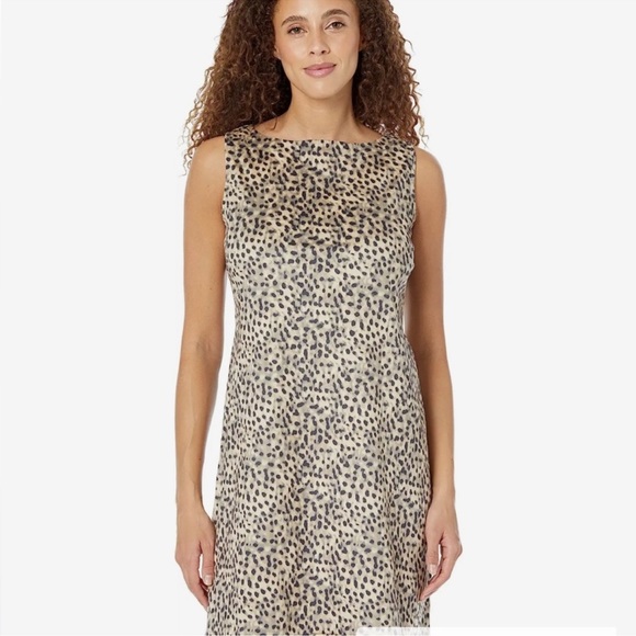 NWT Tommy BAHAMA Darcy Lagoon
Leopard Sheath Dress - Picture 4 of 9